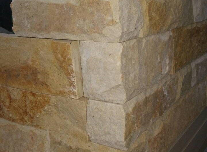 Угловой элемент к кирпича 