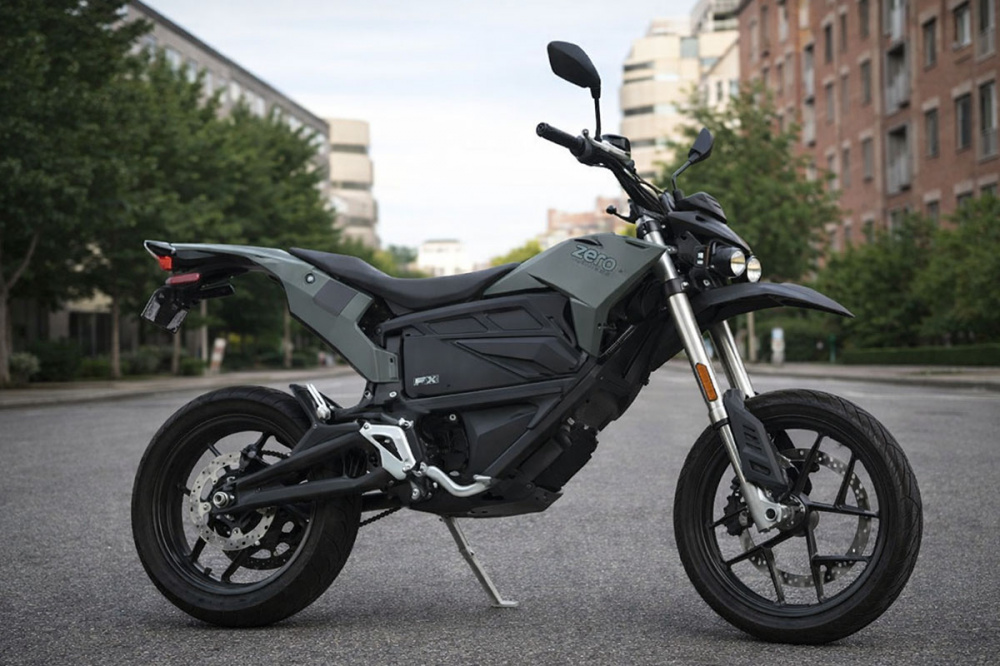 Электрический мотоцикл на бездорожье